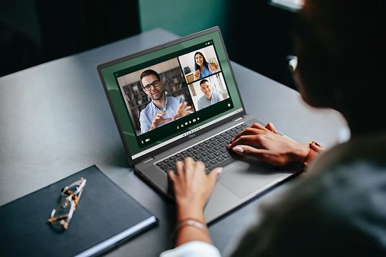 laptop-biurowe-jak-wybrac-i-na-co-zwrocic-uwage